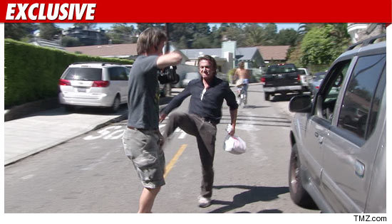 0328-sean-penn-ex-tmz-01-credit