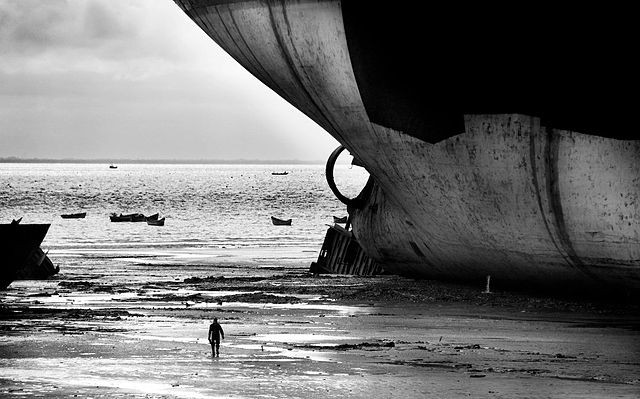 -Worlds biggest ship breaking yard in bangladesh by Idol Hu