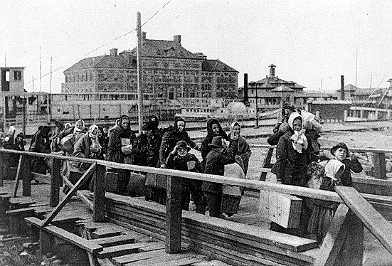 kivandorlas ellis island1902