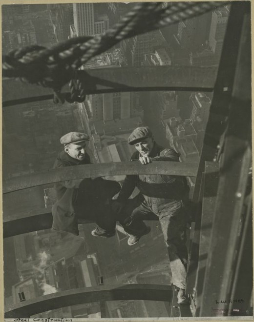 Two-workers-inspecting-steel-1931-520x660