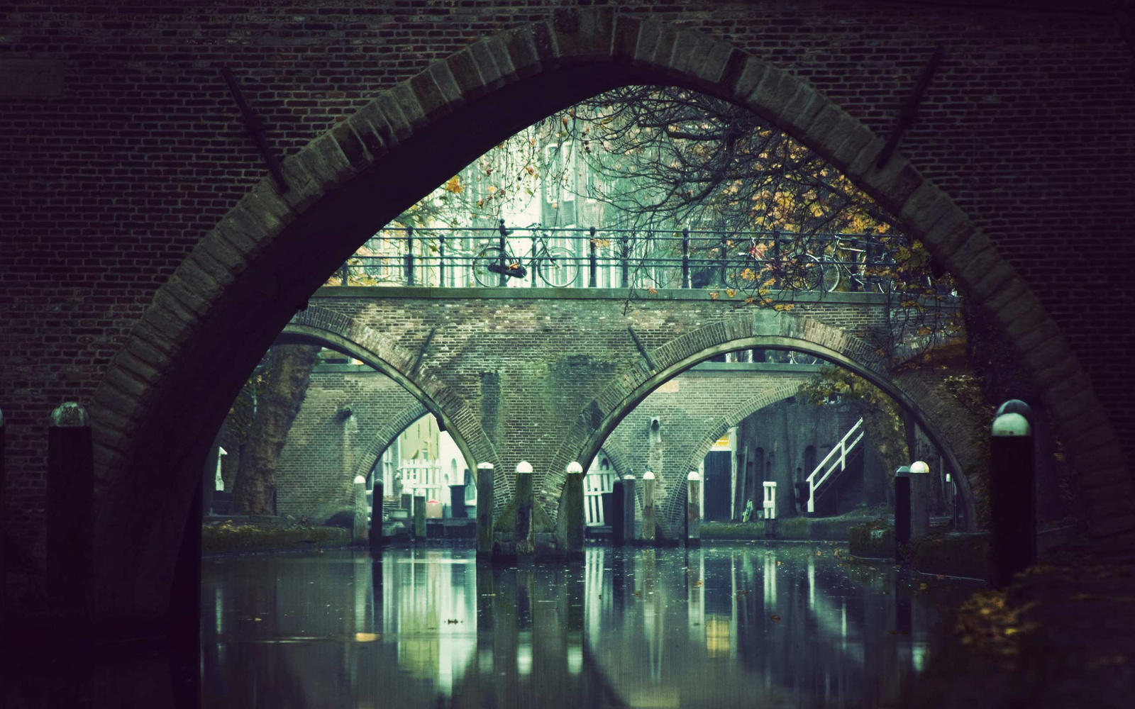 Hamburg-Germany-old-bridge