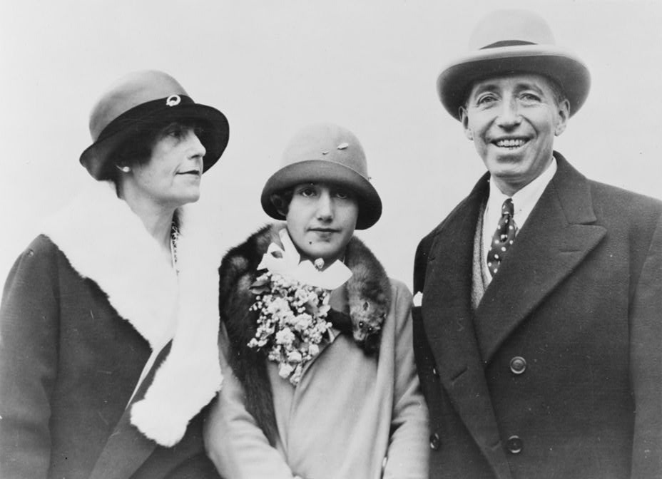 Pierre Cartier with wife and daughter (francia ékszerész)