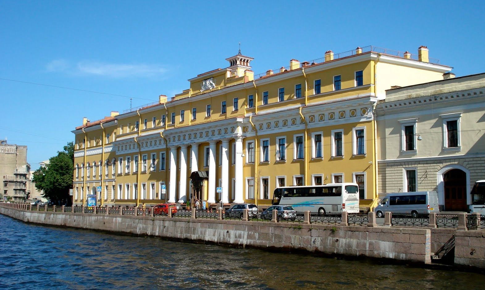 Yussupov-Palace-Exterior-2