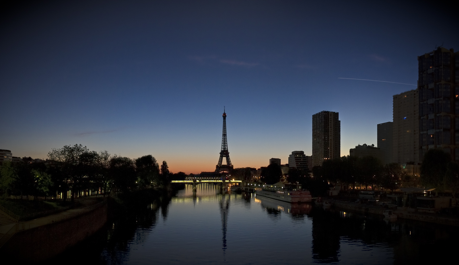 pano-paris-teiffel-hd