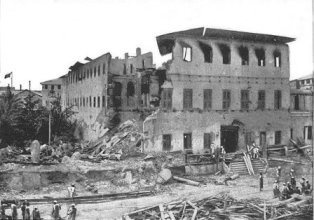 27-anglozanzibarwar-sultan-harem-after-bombing