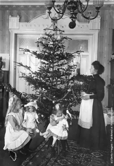 Spirit of Christmas, circa 1900s-1930s (2)