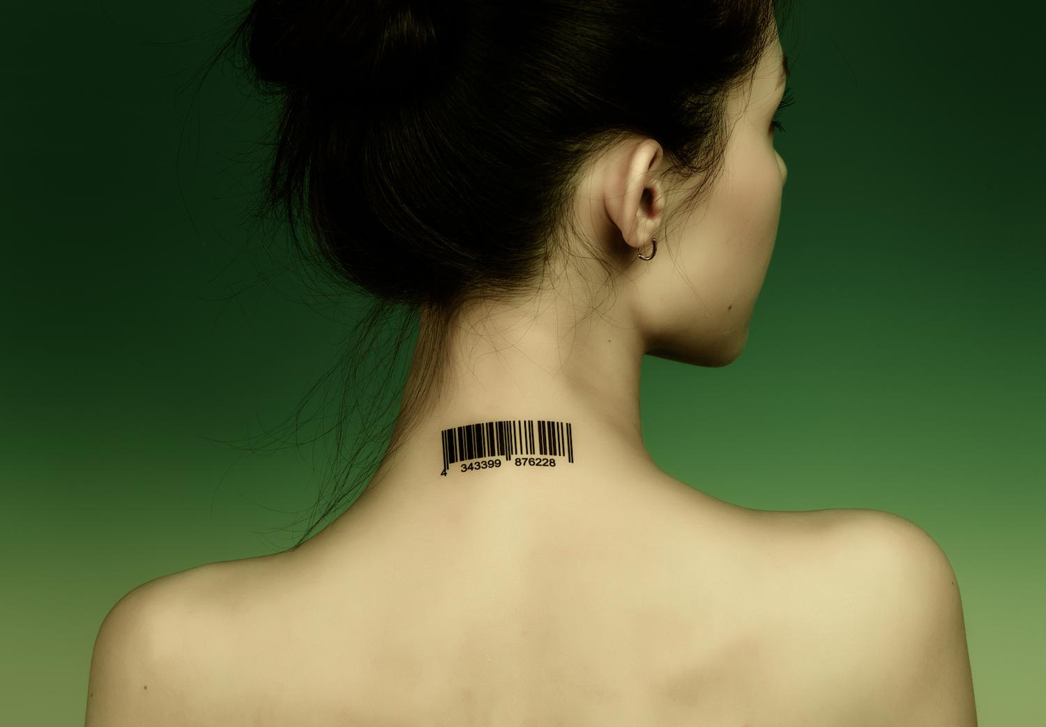 Neck-tattoo-motorola