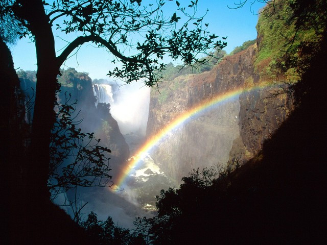 Victoria Falls Rainbow  Zimbabwe - 1600x1200 - I