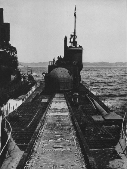 i 400 submarine / 私400潜水艦 /