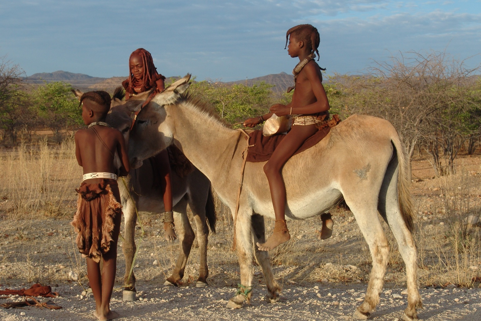 Namibiai gyerekek