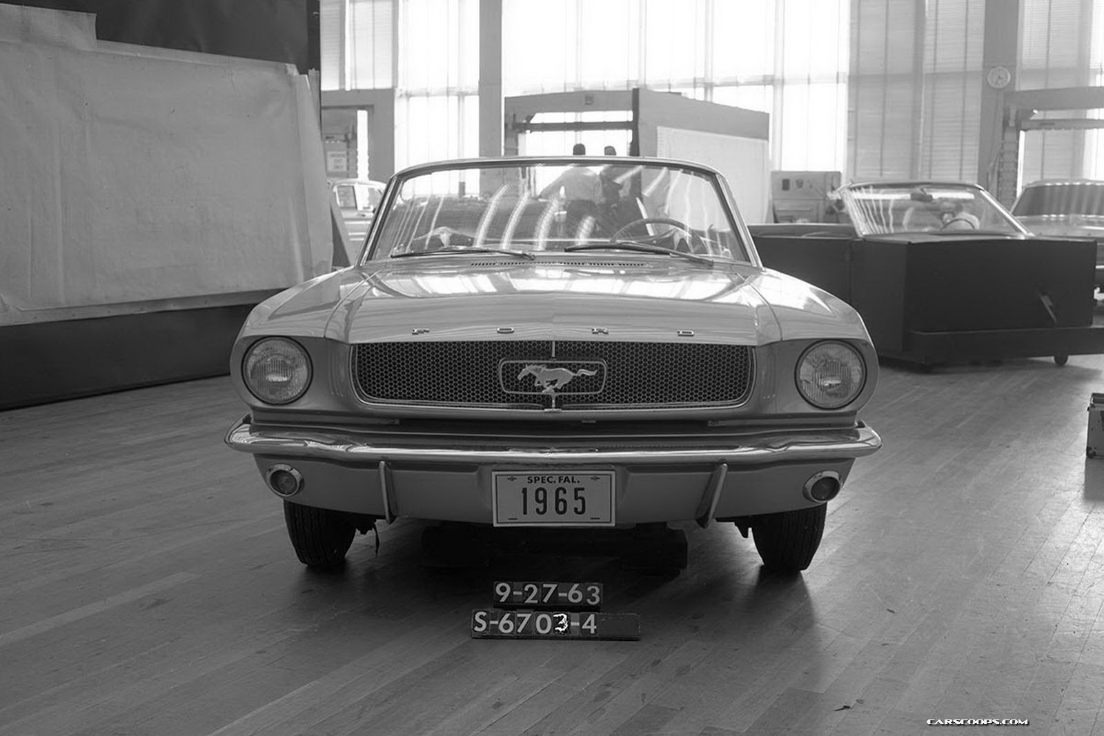 Ford-Mustang-Mk1-5[3]