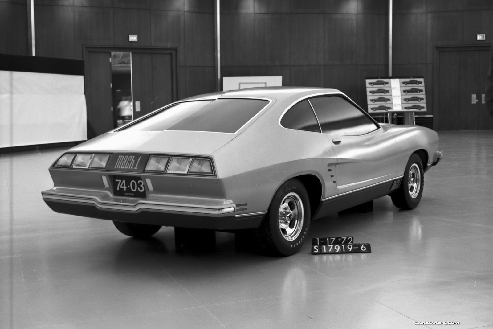 Ford-Mustang-Mk2-12[2]