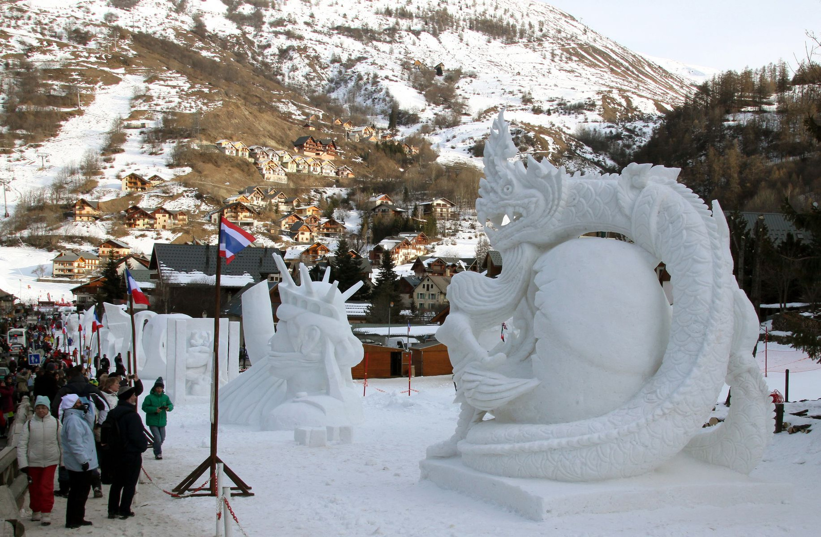 Sculptures sur neige 6155
