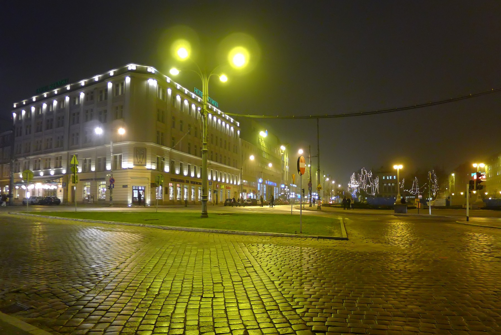 Plac Wolnosci, Poznan