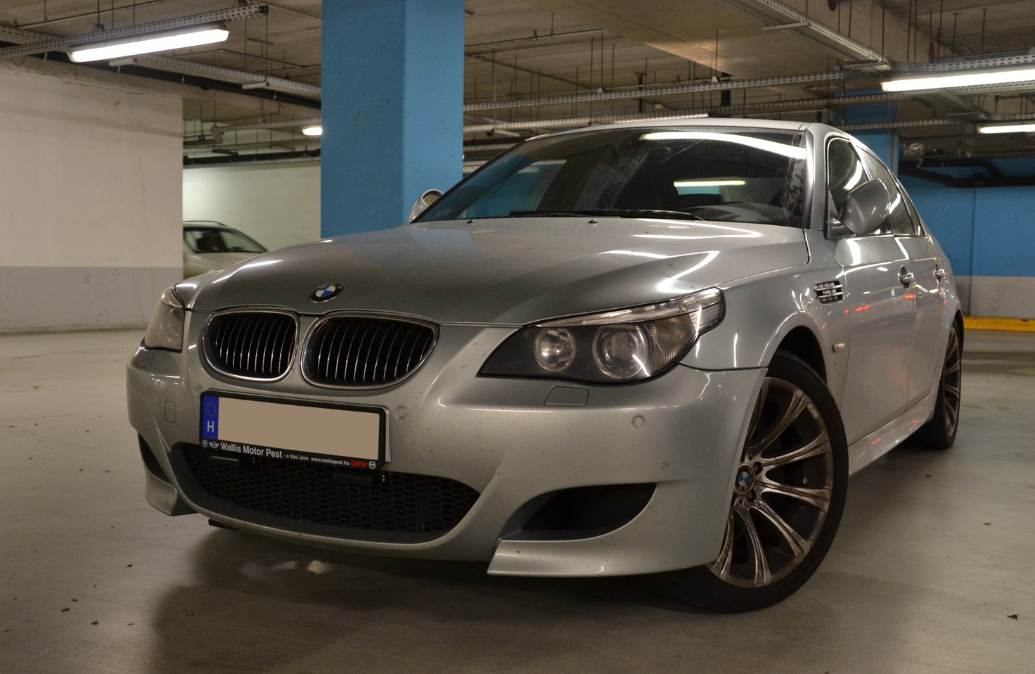 BMW M5 E60