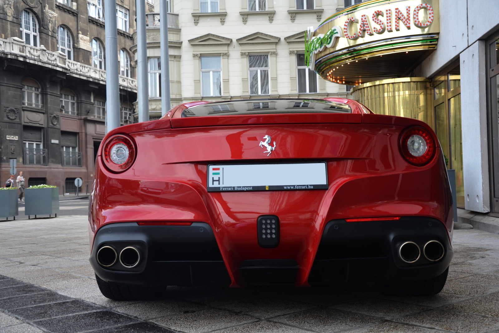 Ferrari F12berlinetta