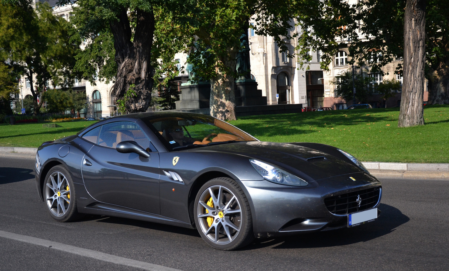 Ferrari California