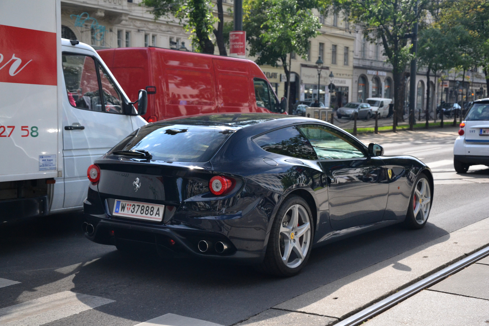 Ferrari FF