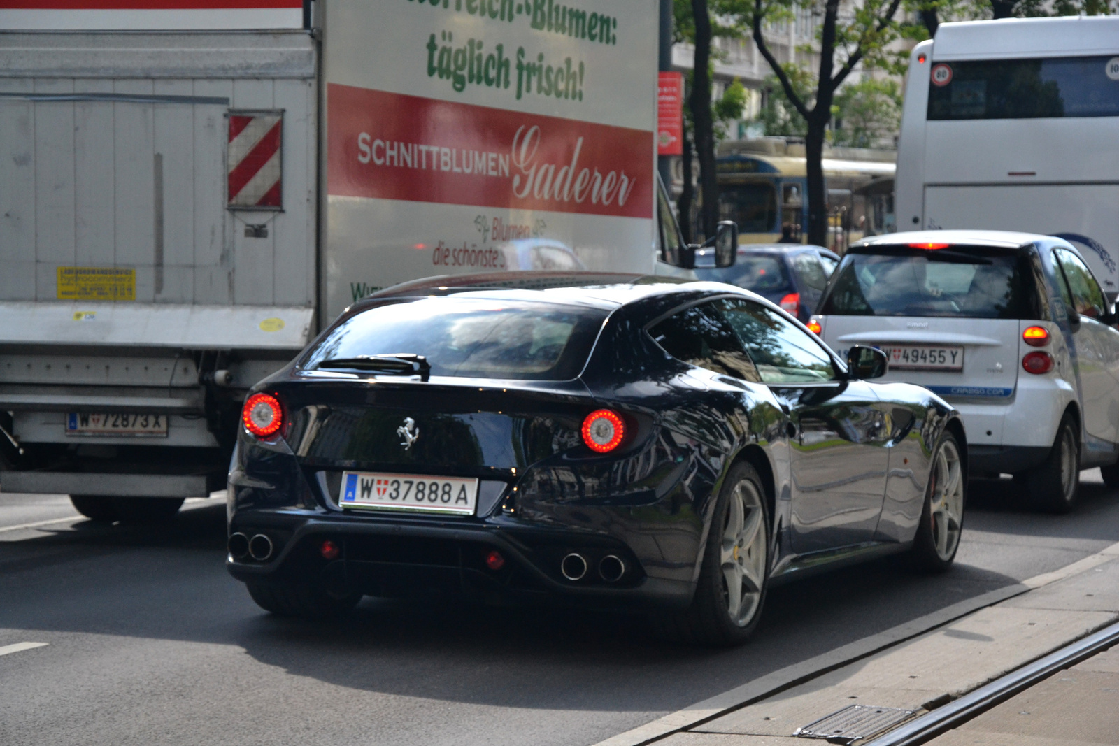 Ferrari FF