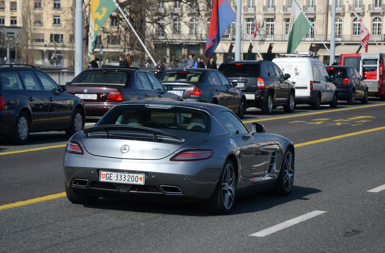 Mercedes-Benz SLS AMG