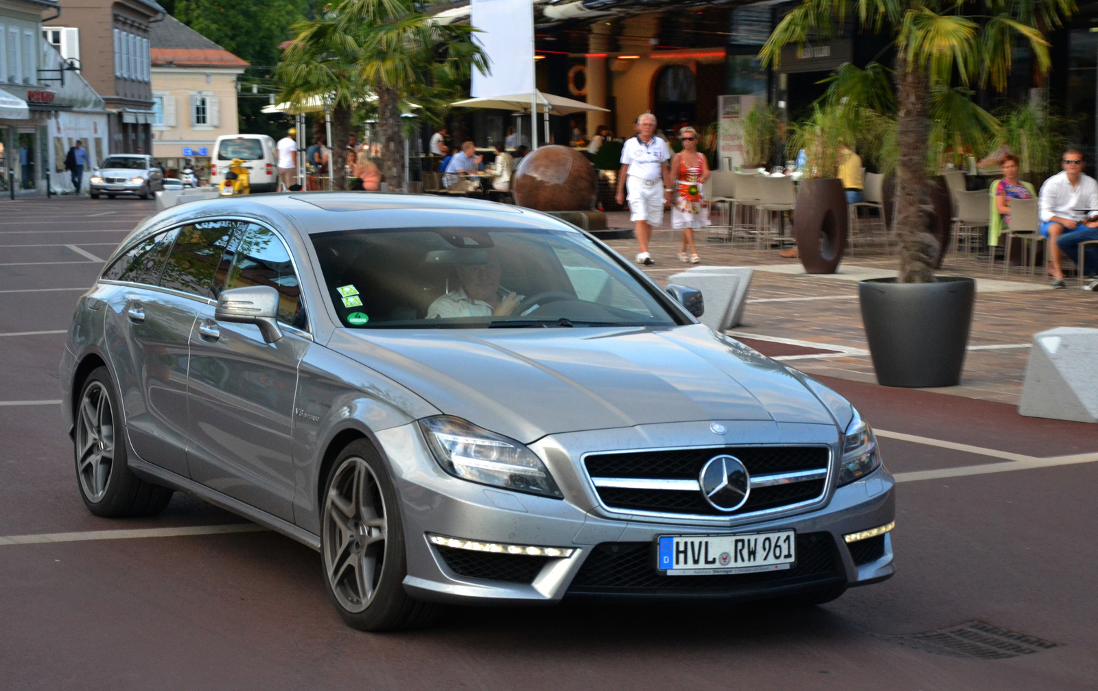 Mercedes-Benz CLS 63 AMG X218 Shooting Brake