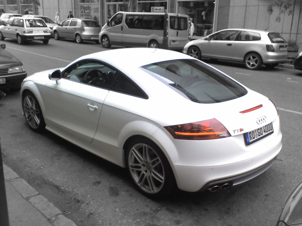 Audi TTS