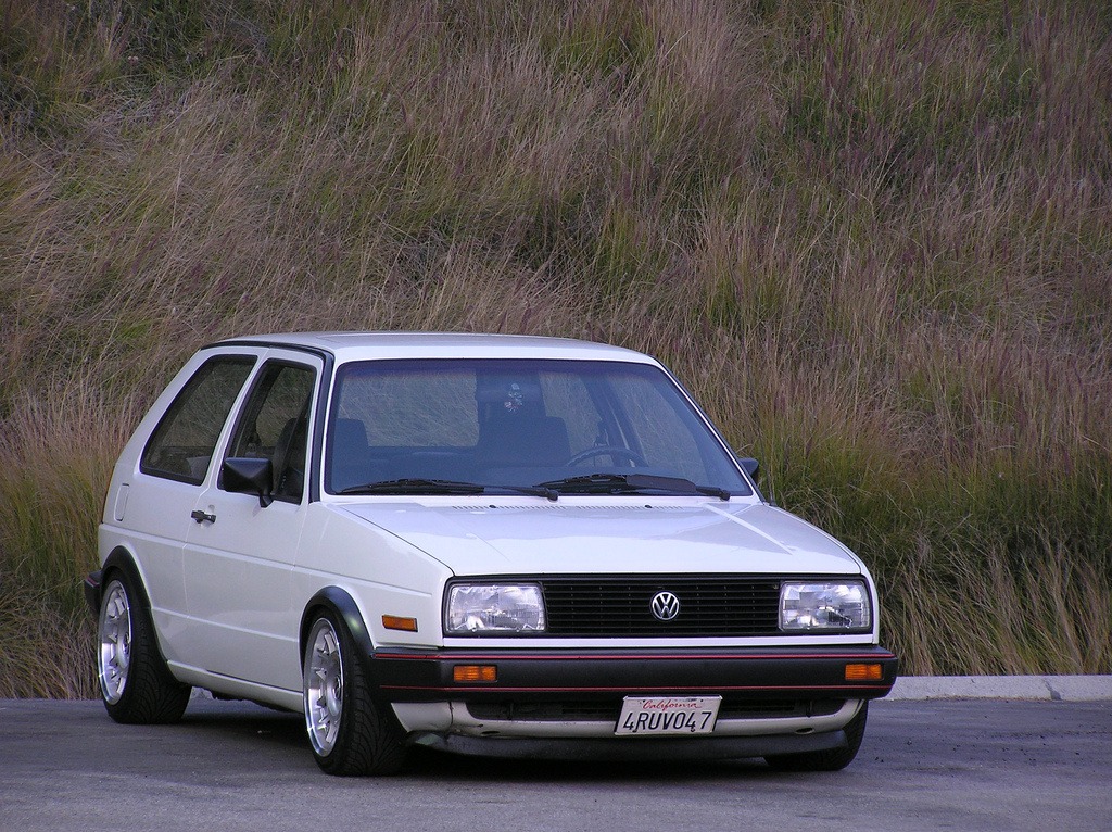 4RUV047 1986 VW GOLF GTI (21)