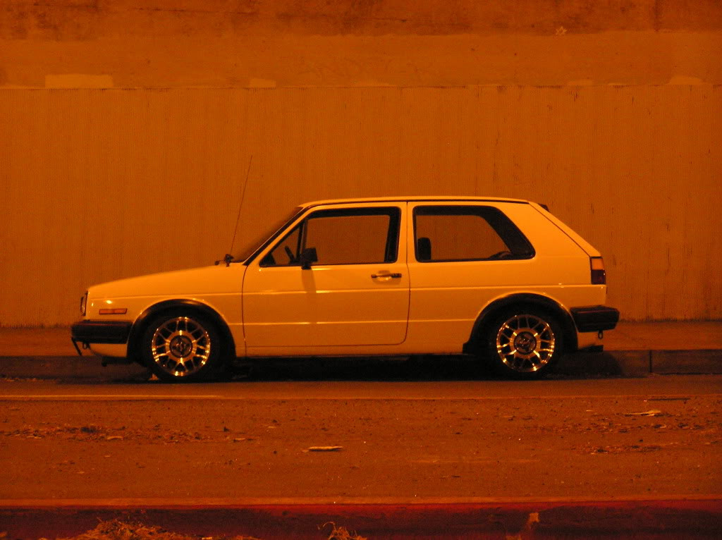 4RUV047 1986 VW GOLF GTI (53)