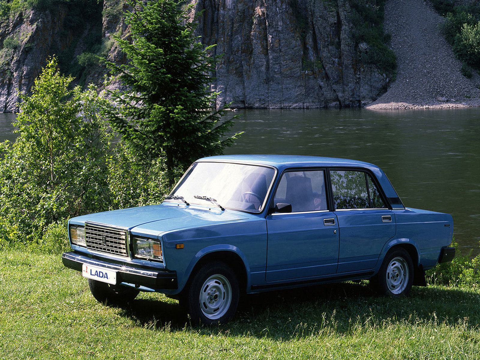 Lada 2107 vnc (9)