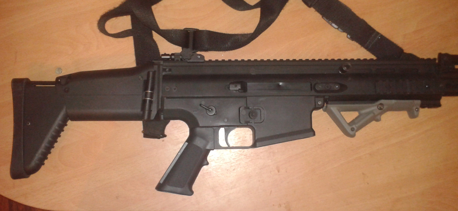 scar h,.