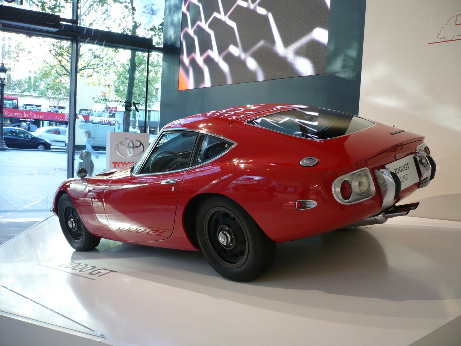 Toyota 2000 GT