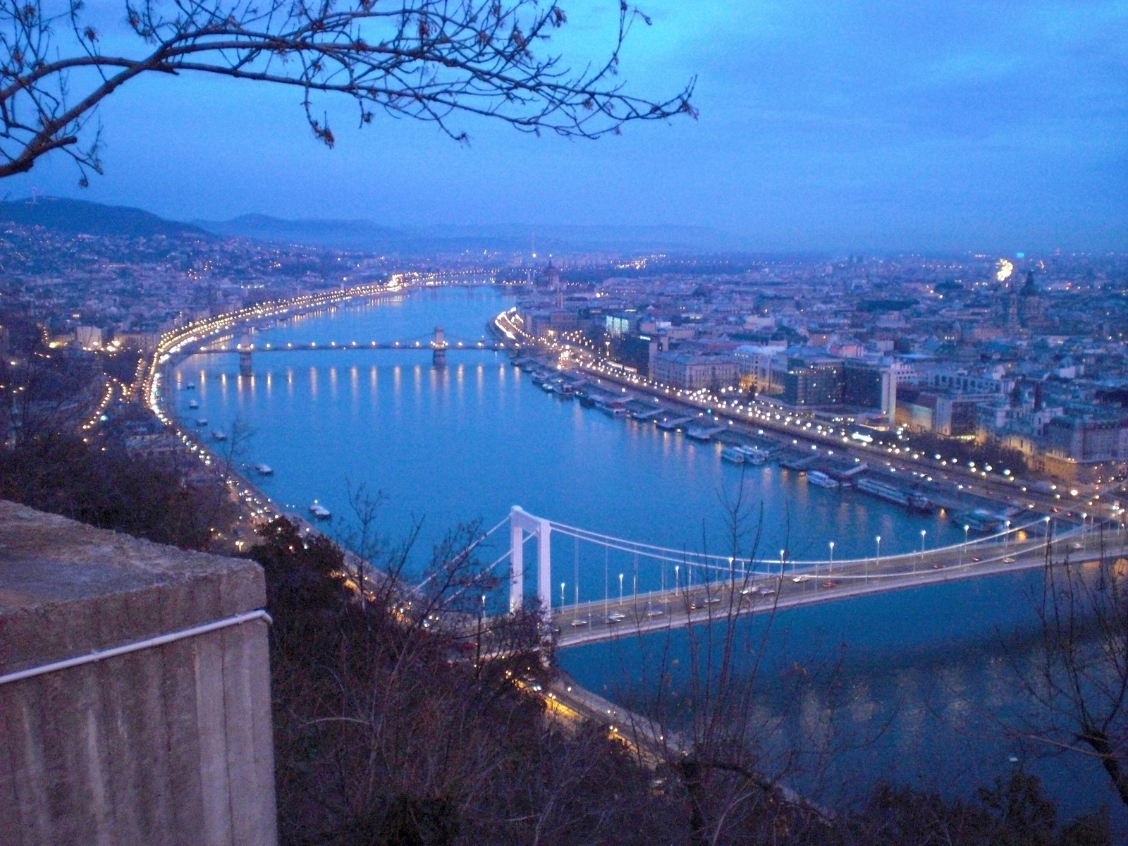 Budapest hajnalban