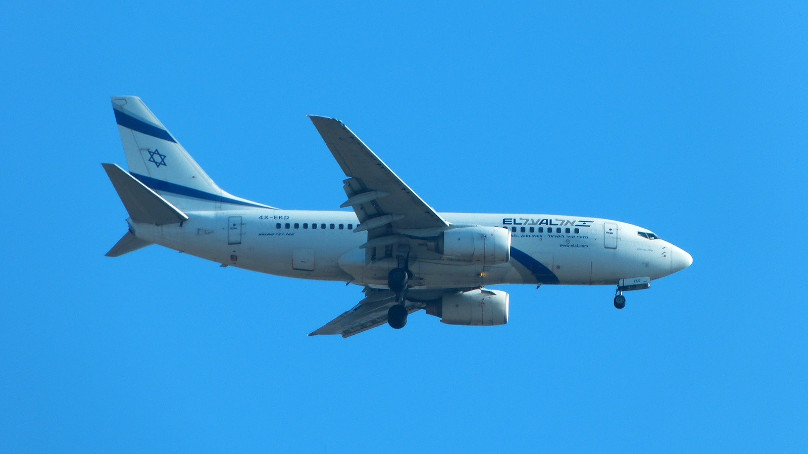 4X-EKD (B737-758) 1999.08.11.