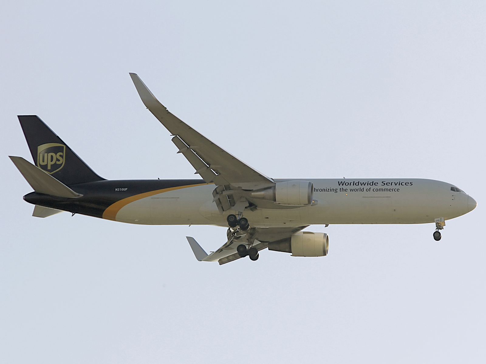 N310UP (B767-300F) 1996.09.