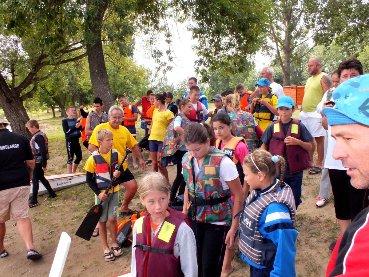 Tisza-tó kupa Sárkányhajó verseny 004