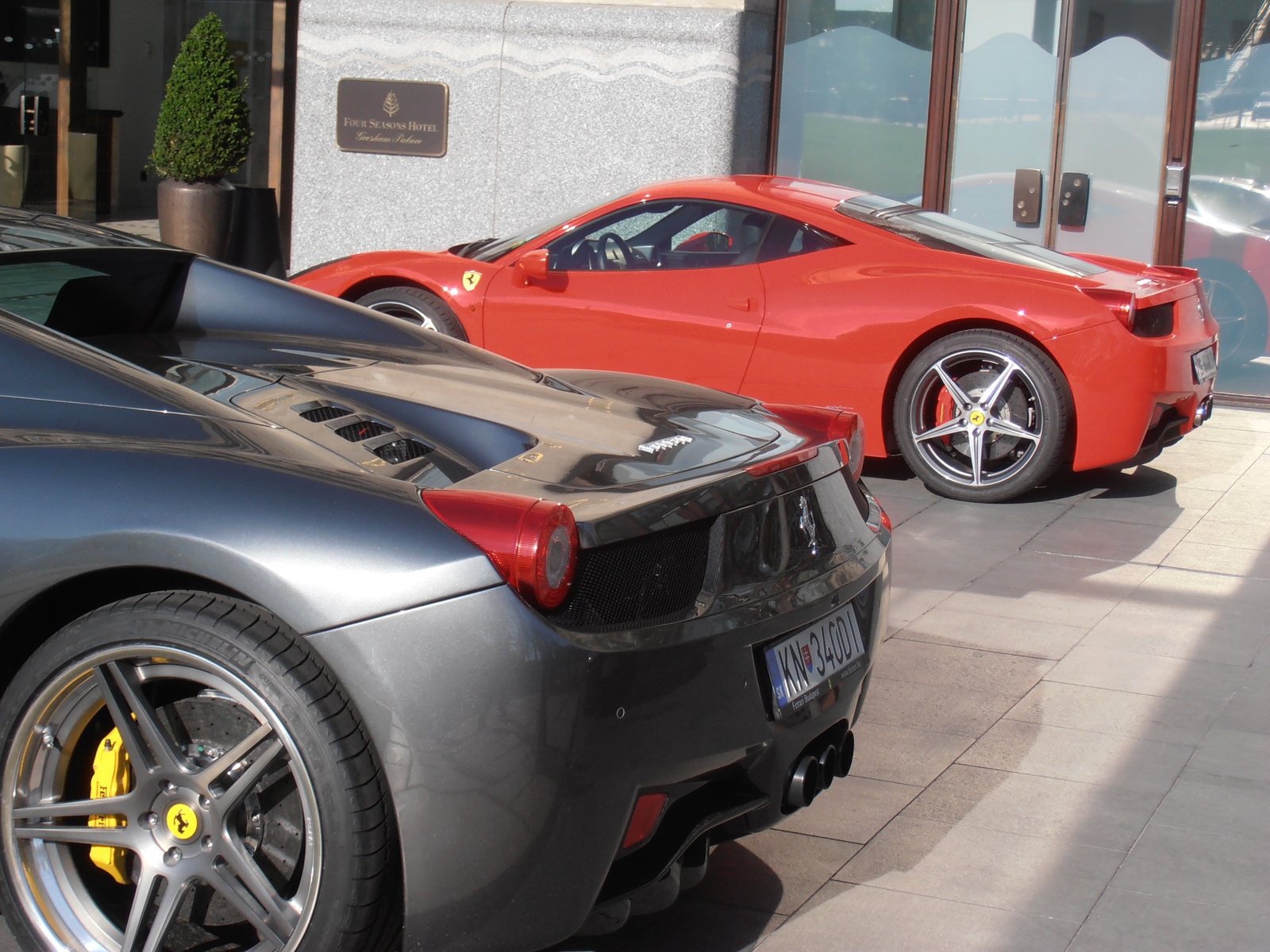 Ferrari 458 Italia &amp; Spider