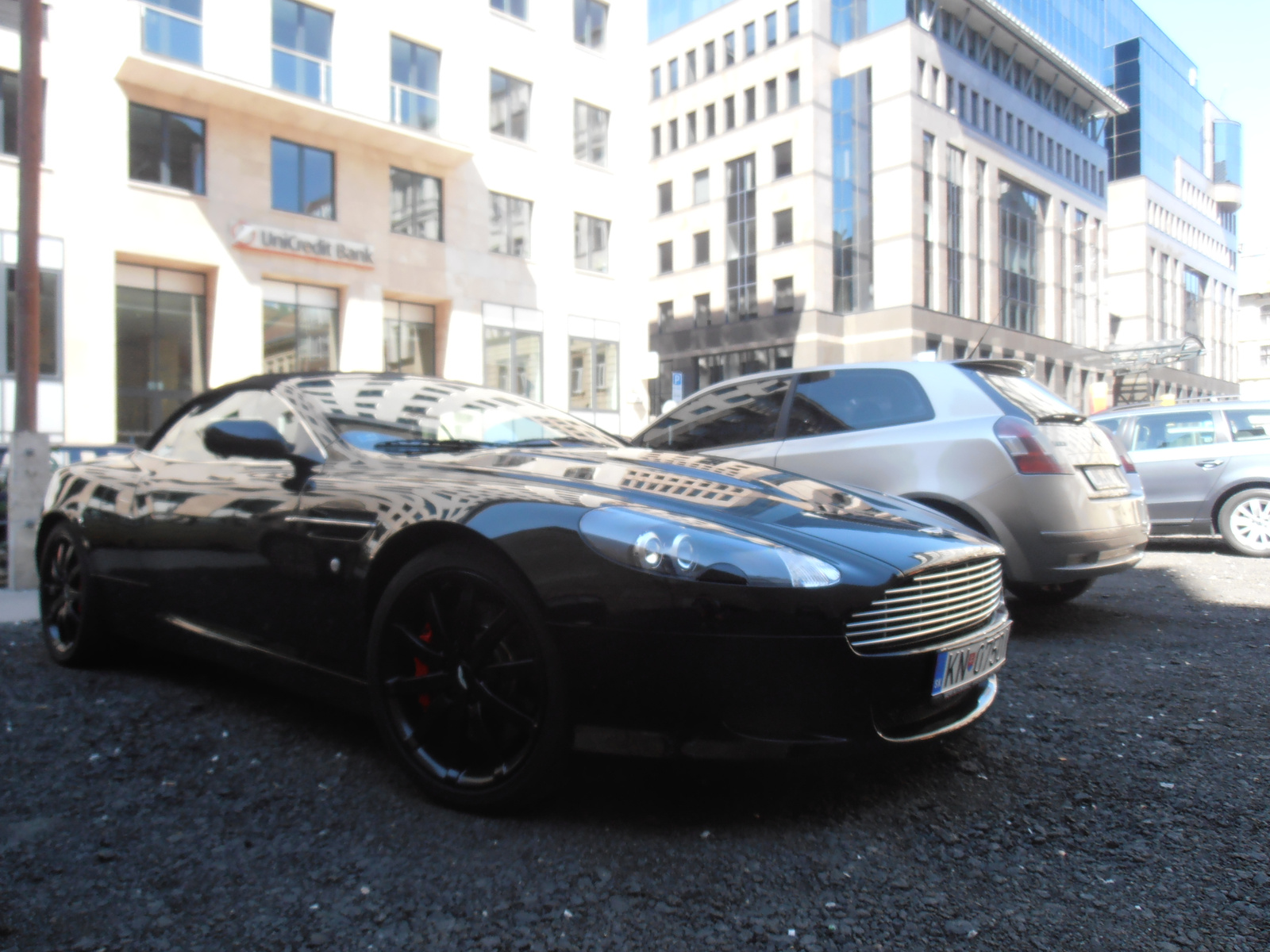 Aston Martin DB9 Volante