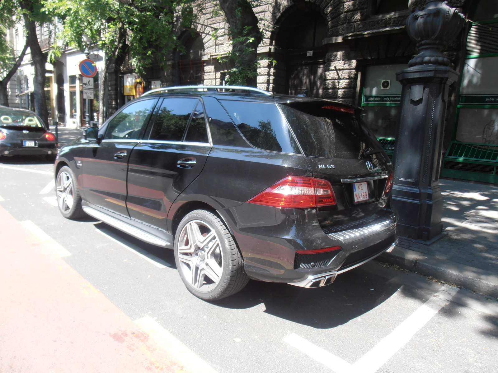 Mercedes ML 63 AMG