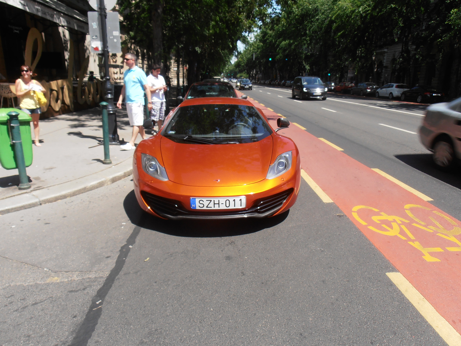 Mclaren MP4-12C