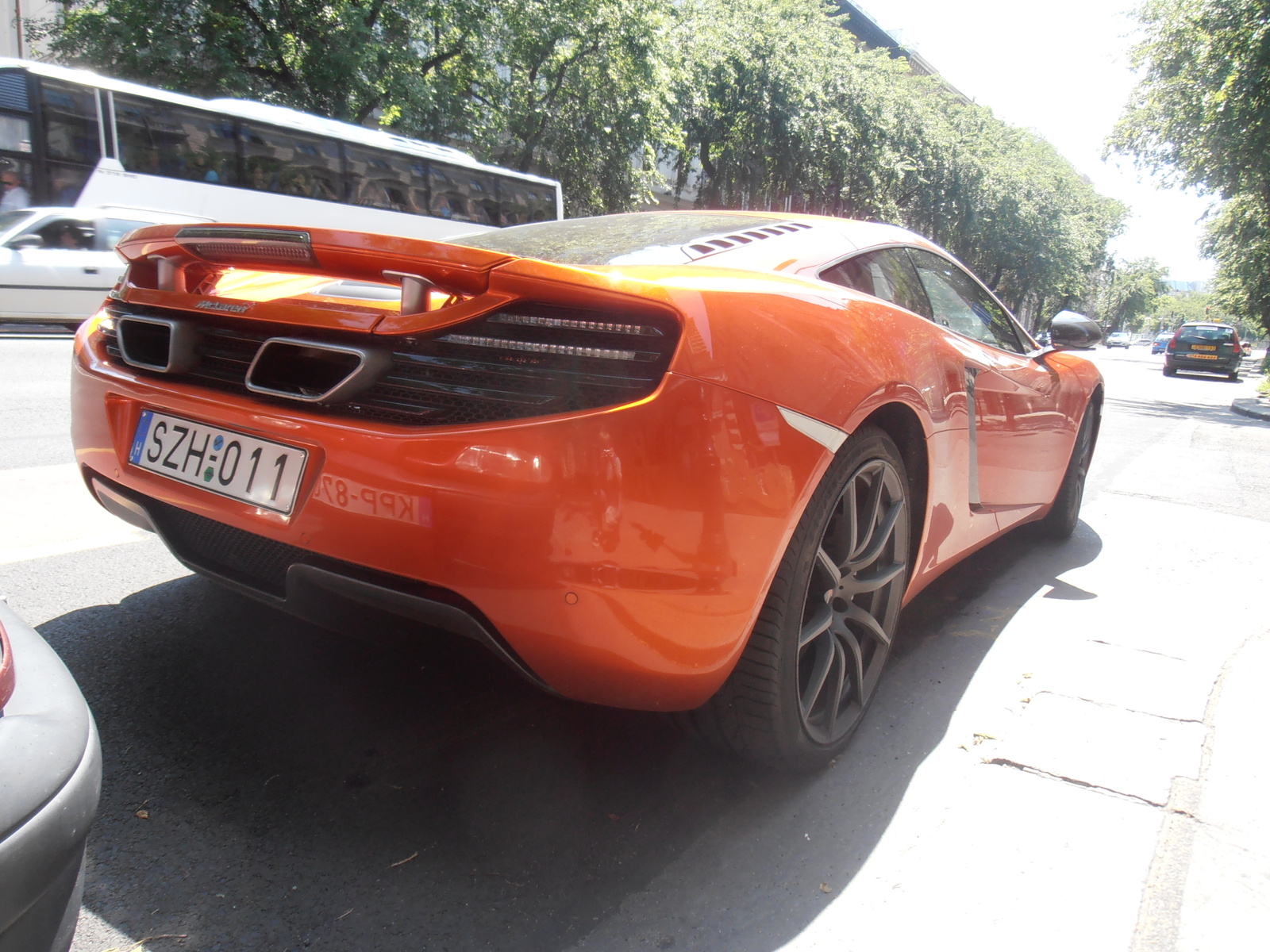 Mclaren MP4-12C