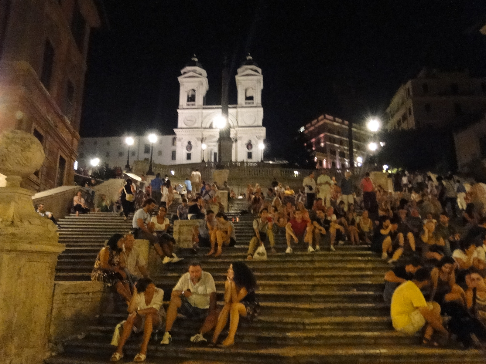 Róma by night, Spanyol lépcső