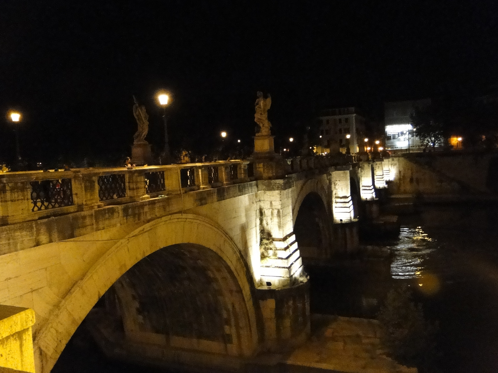 Róma by night, Tevere