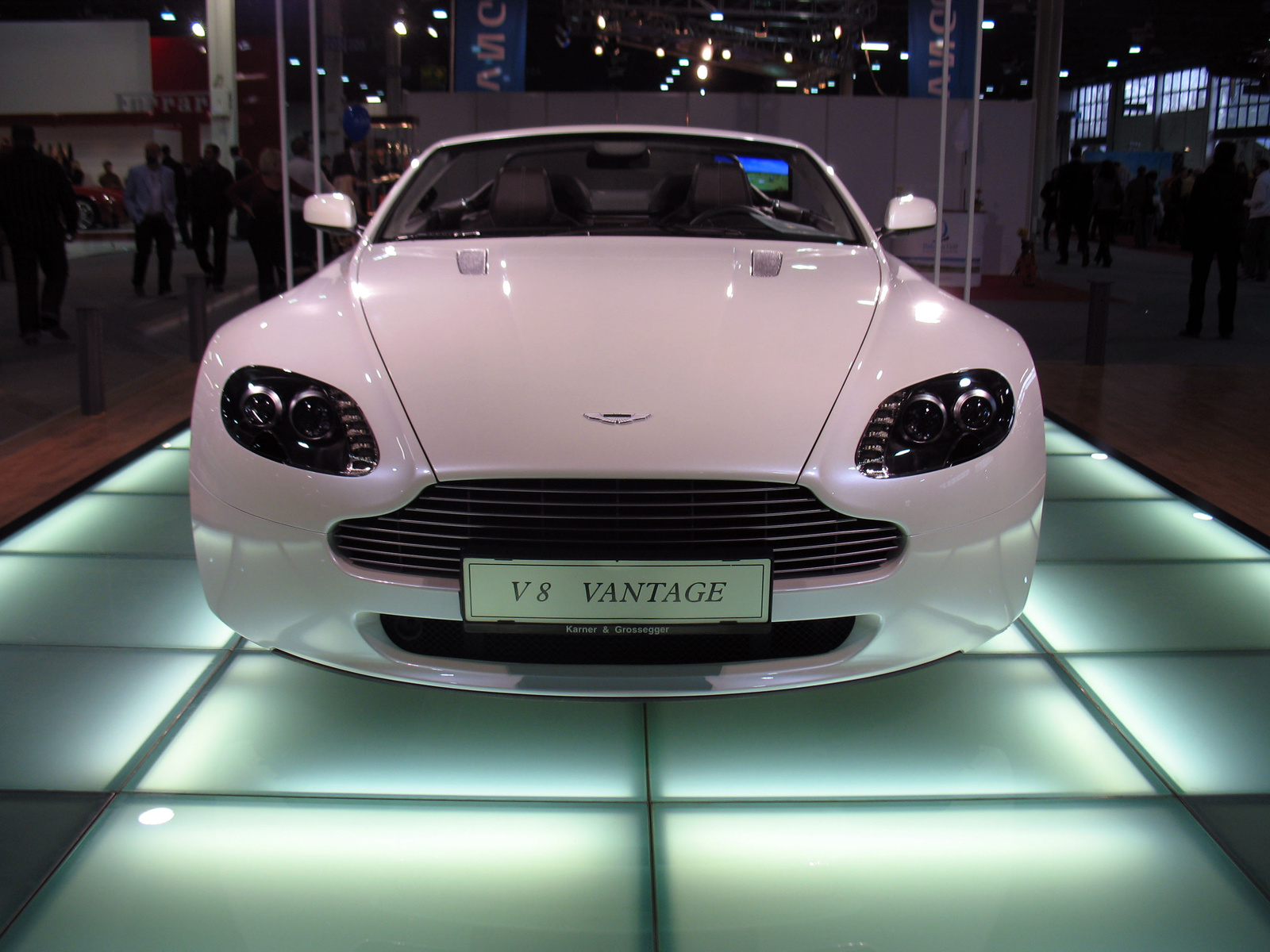 Aston Martin V8 Vantage