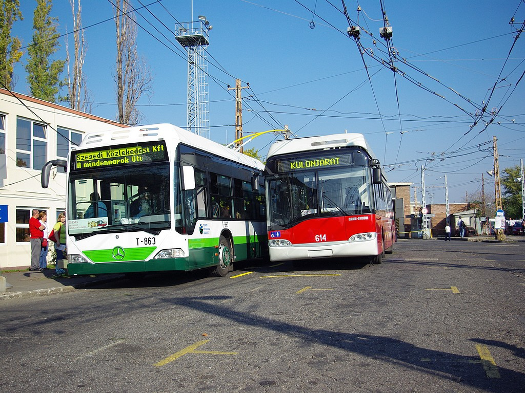 Mercedes Citaro Tr12 és Solaris a Pongrác úti troligarázsban 1 2