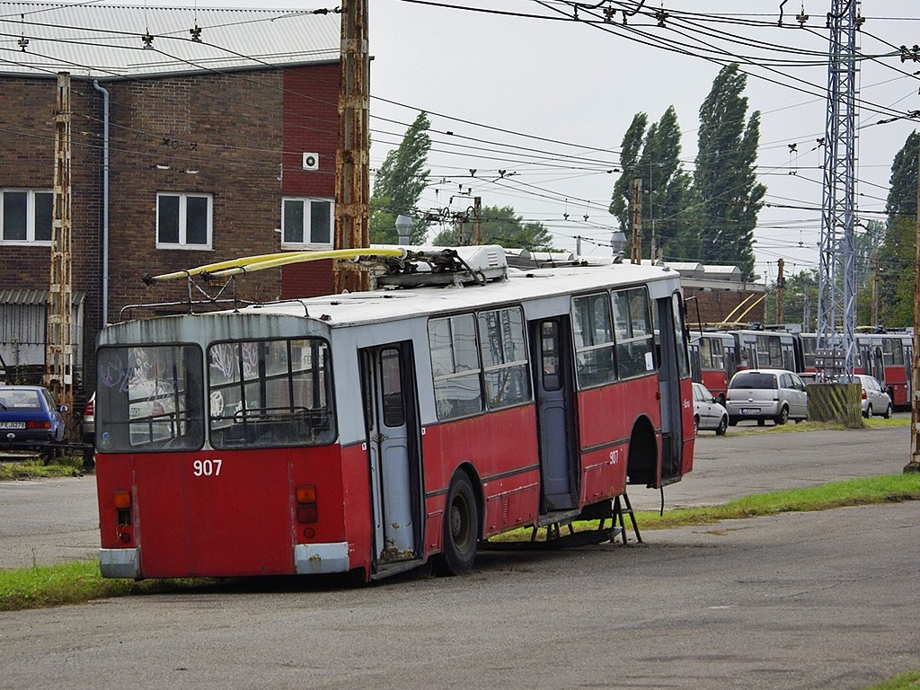 ZIU 9 a Troligarázsban 13 2010.09.25