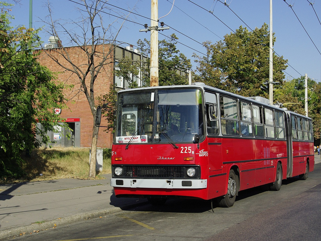 Ikarus 280T a Stadionoknál 15 2011.09.24