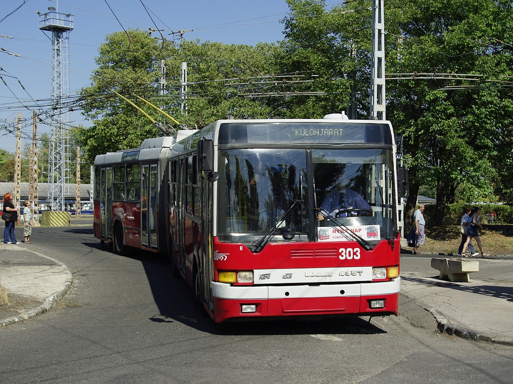 Ikarus 435T a Troligarázsban 13 2011.09.24