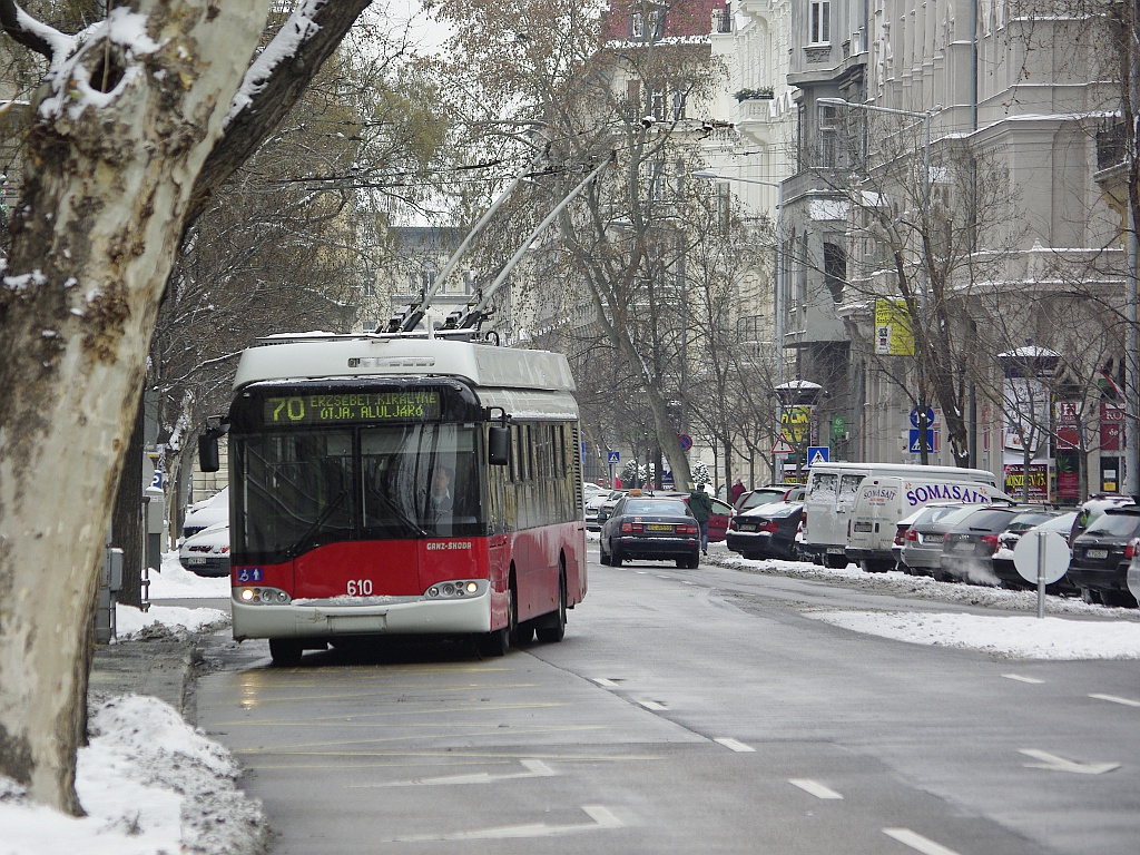 Solaris a Kossuth térnél 02 2012.02.05