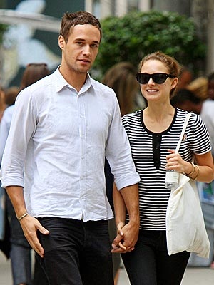 natalie-portman-and-nathan-bogle[1]