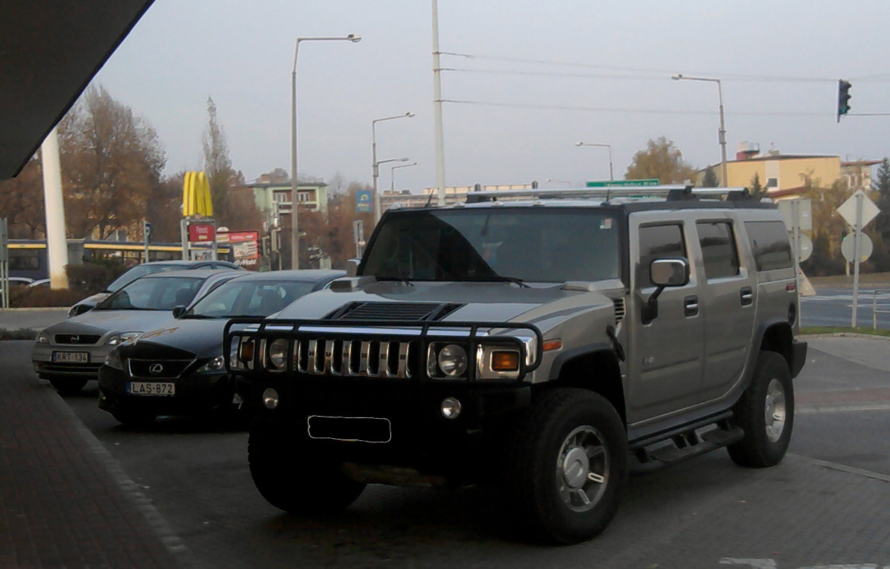 Hummer H2